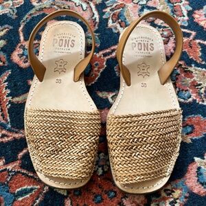 Pons Avarcas Classic Woven Sandal